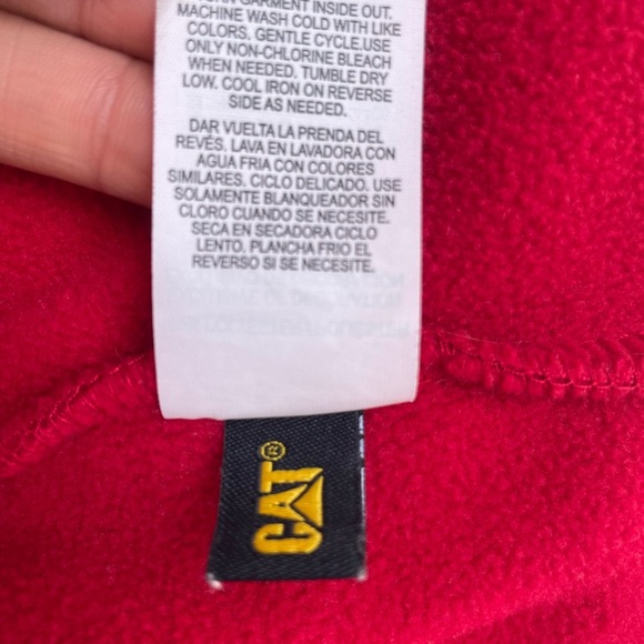 CAT (Caterpillar) Vibrant Red Fleece Vest Size: 7/8 S - Picture 7 of 9